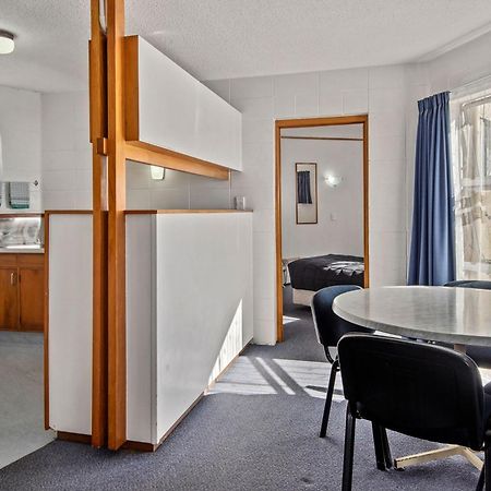 Motel Six Whangarei Kültér fotó